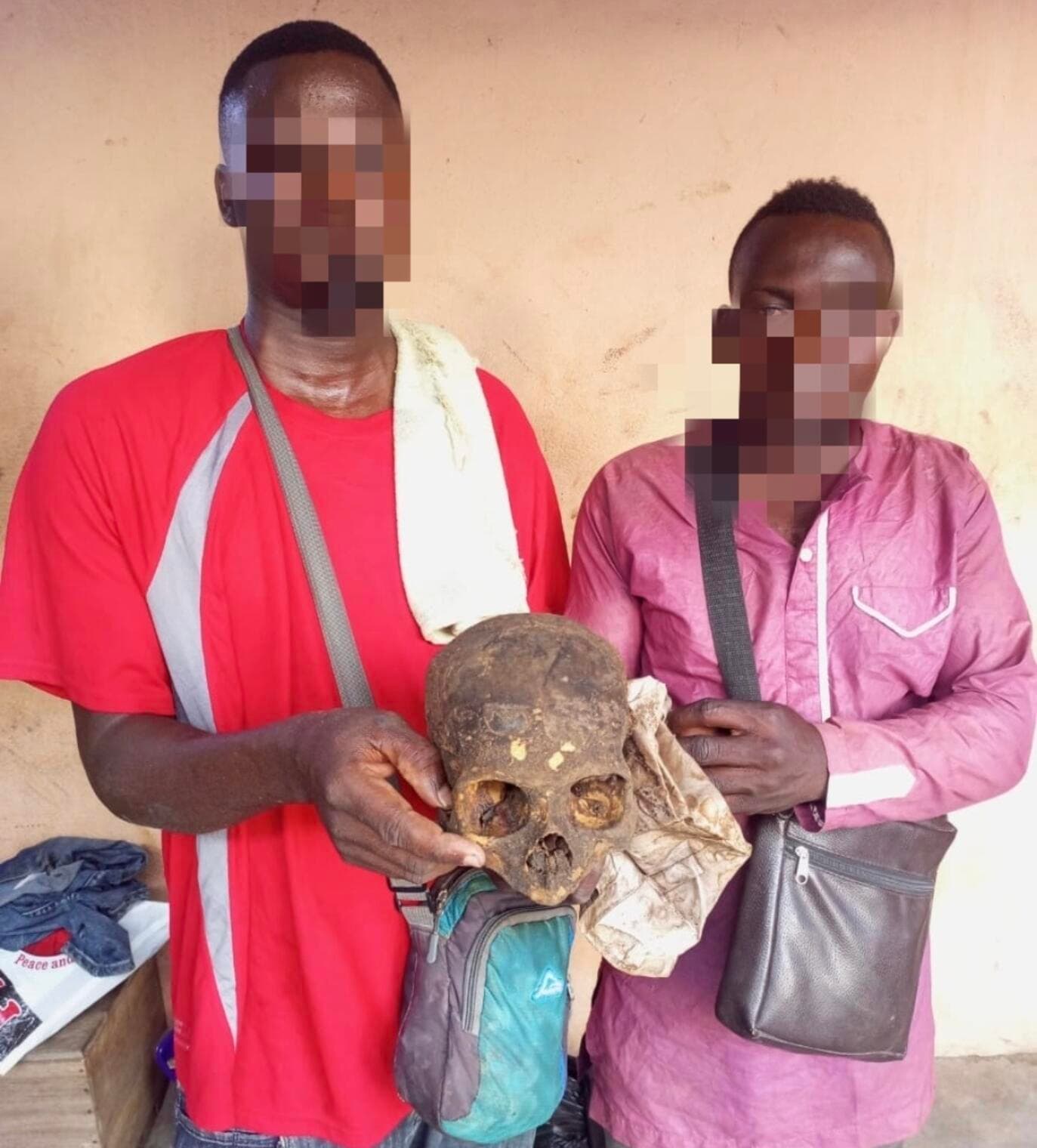 Bénin : arrestation de deux hommes en possession d'un crâne humain
