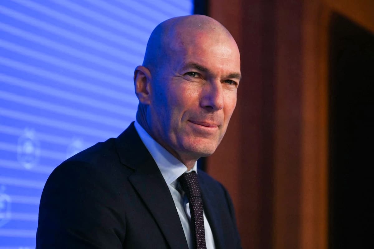 « J'ai tout refusé pendant cinq ans pour l'équipe de France...», les premiers mots de Zidane, sélectionneur de l'équipe de France