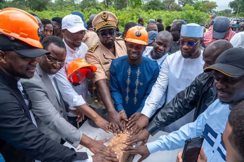 Divers investissements et réalisations dans son pays : Sadio Mané bâtisseur : l'exemple d'une légende