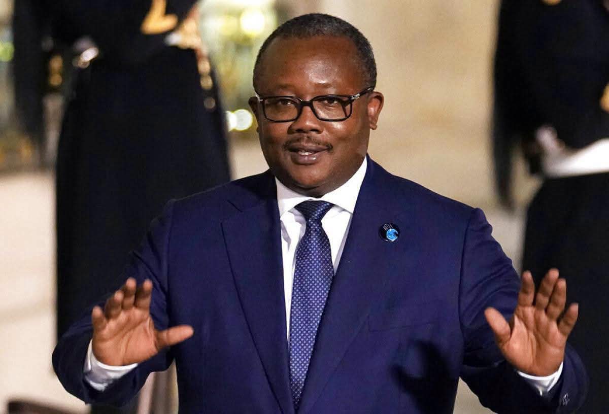 Guinée-Bissau : candidat déclaré à la présidentielle, l'ex président en exil Unmaro Sissoco Emballó dans la tourmente
