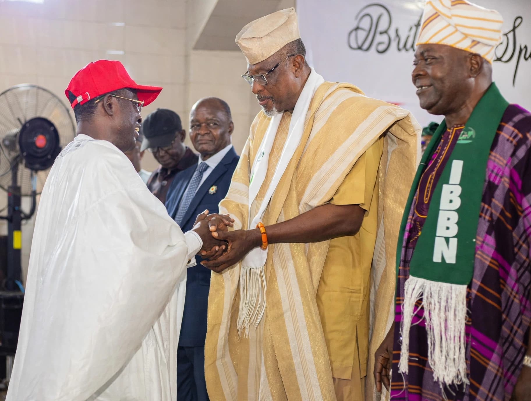 Head of Nigerian SDP party delegation at Les Démocrates Congress: the wishes of Hon. Prince Henry Amike
