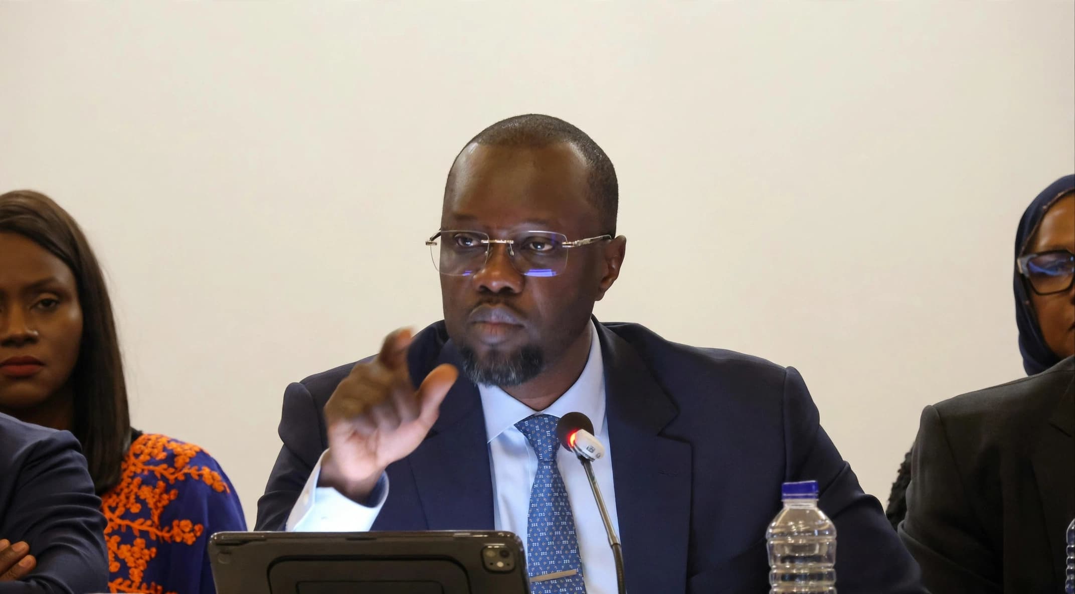Sénégal : Ousmane Sonko claque la porte à la LFR 2026 et défie le président Diomaye Faye
